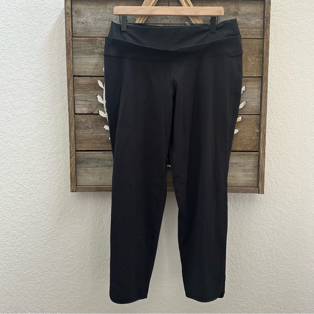Lululemon Black Athletic jogger track pants ladies size 10‎